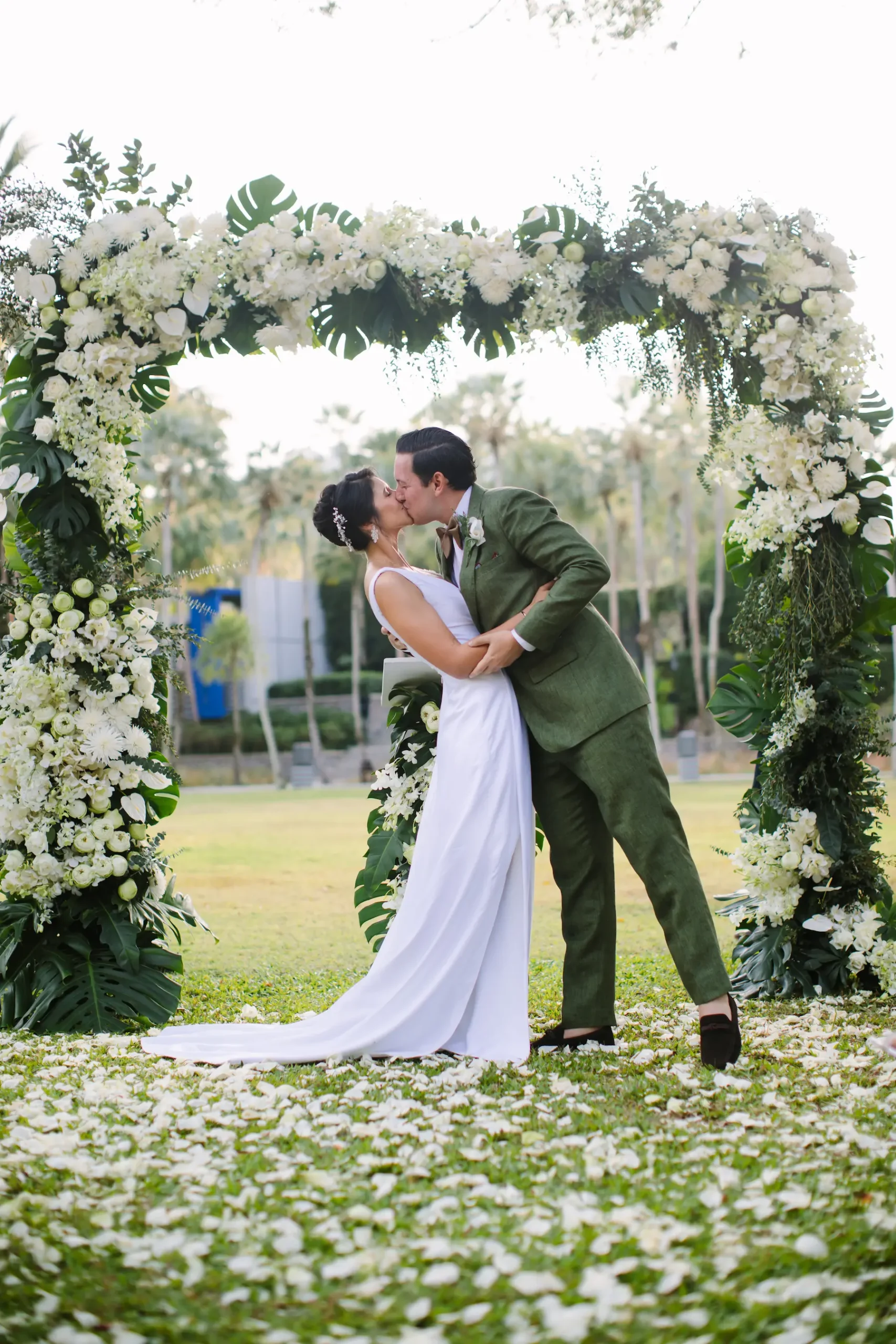 Phuket Romance_The Slate Phuket_Jennifer &Arthur_@wasin_phuketphotographer_3